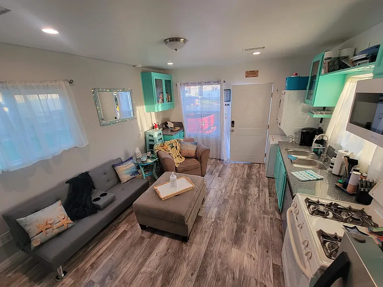 512 Capistrano Dr #2 — Photo 18