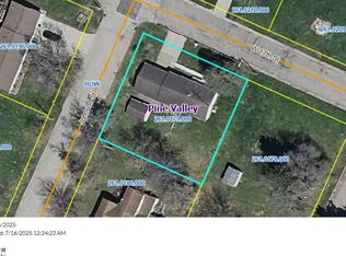 210 W 17th St, Neillsville, WI 54456