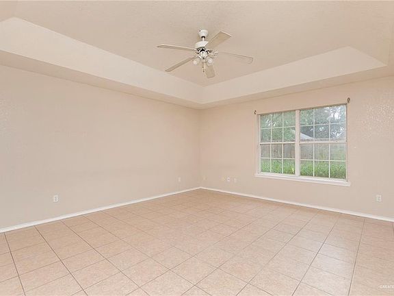 3rd image of 2713 Toucan Ave