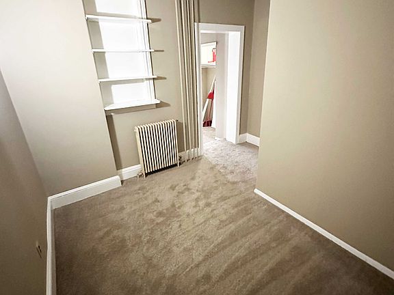 3rd image of 206 Franklin St #9