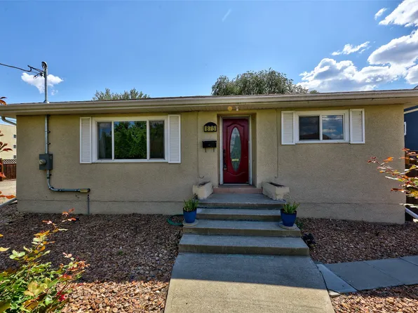 875 Surrey Ave, Kamloops, BC V2B 1P7