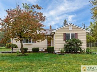 193 Dey Grove Rd, Monroe Township, NJ 08831