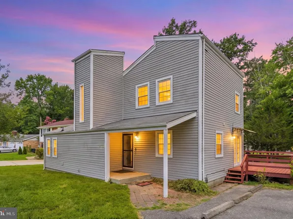9401 Dangerfield Rd, Clinton, MD 20735