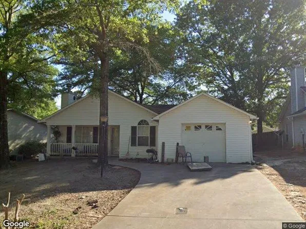 103 Musgrove St, Dublin, GA 31021