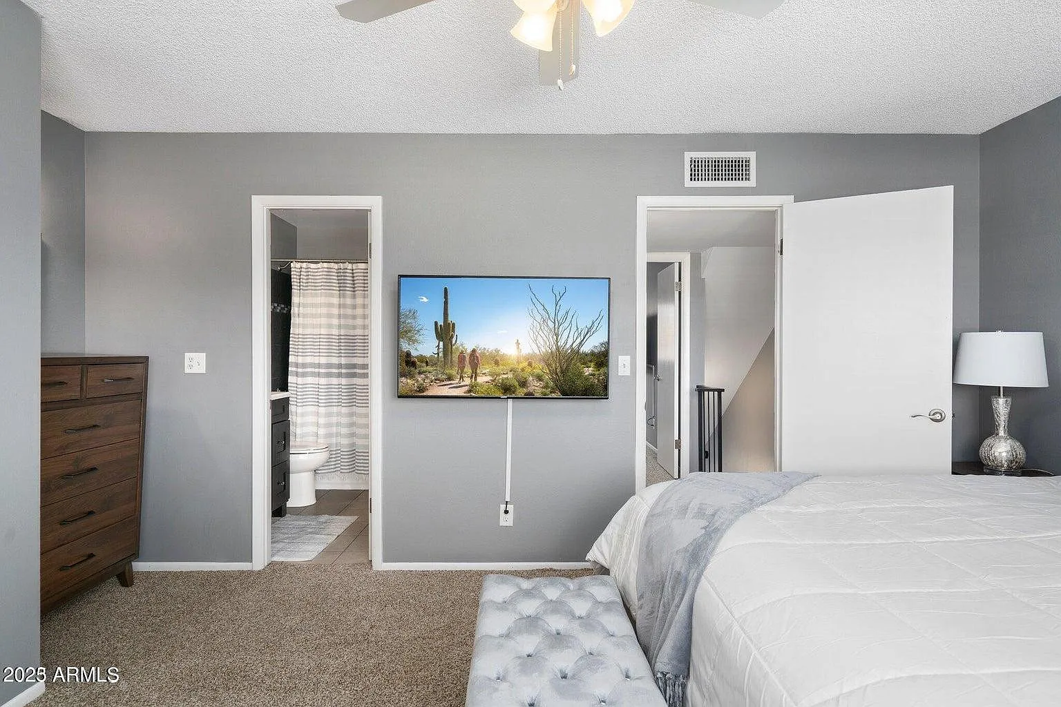 2 bed, 1.5 bath, 1120 sqft, $2,495 — Photo 4