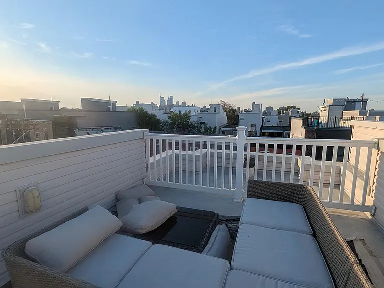 608 McKean St — Photo 36