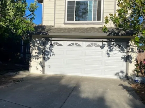 2407 Saybrook Pl, Martinez, CA 94553