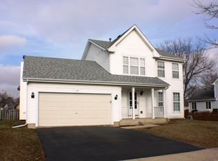 134 Linden Ave, Streamwood, IL 60107