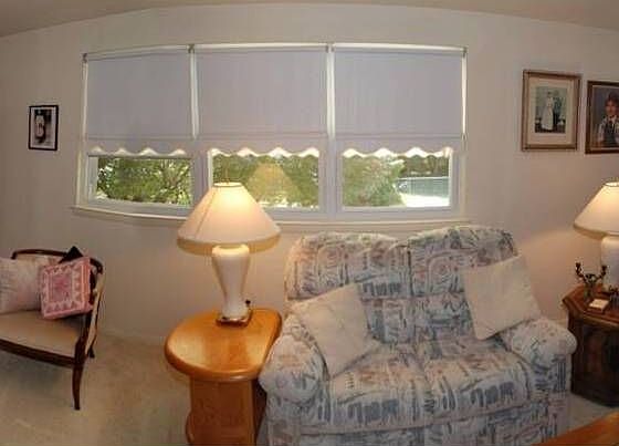 1st image of 9878 Wistaria St