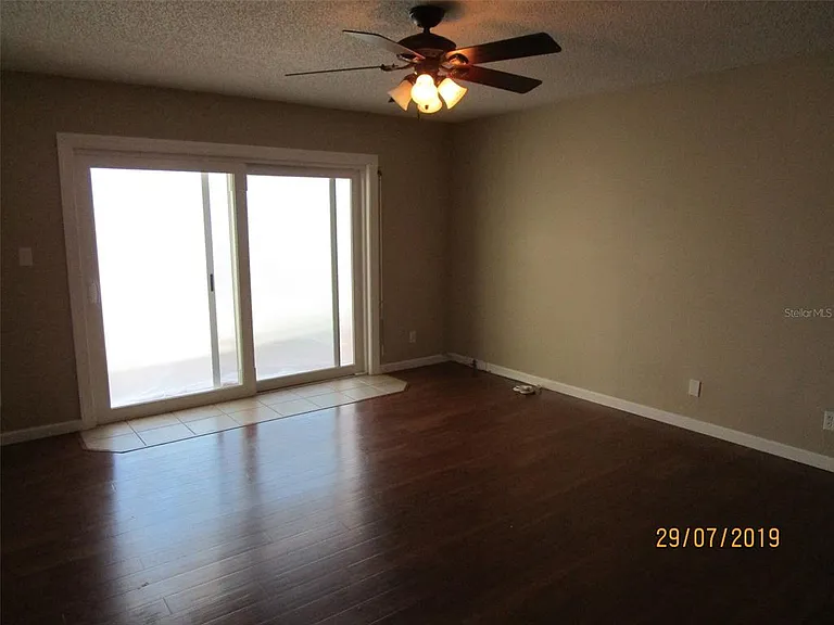 285 107th Ave #606 — Photo 23