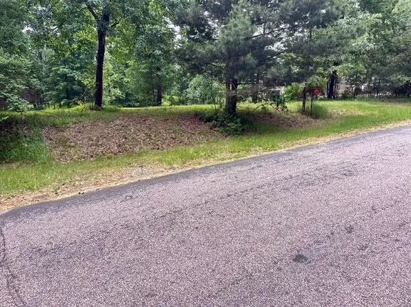 1099 West QUEENS WAY, Nekoosa, WI 54457