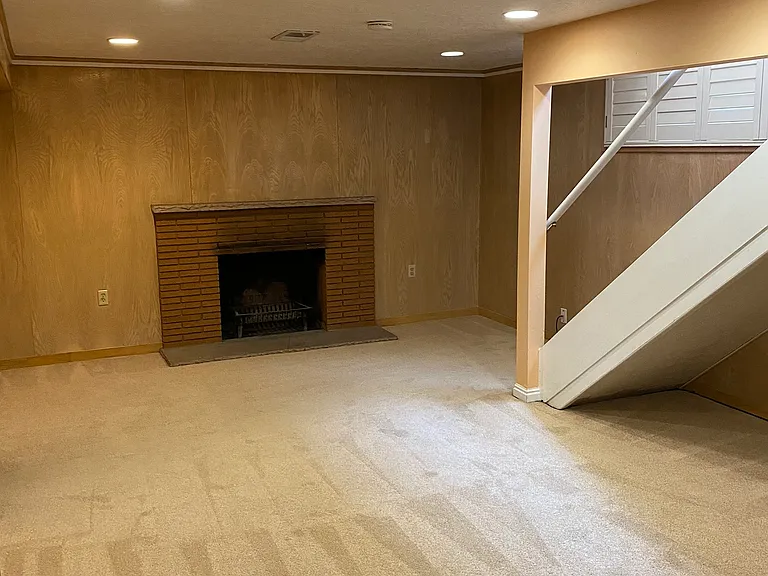 2250 Bryan Cir — Photo 24