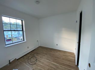 135 Blake Rd, Maybrook, NY 12543