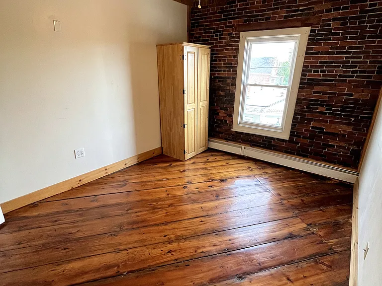 6 Common St #3 — Photo 18
