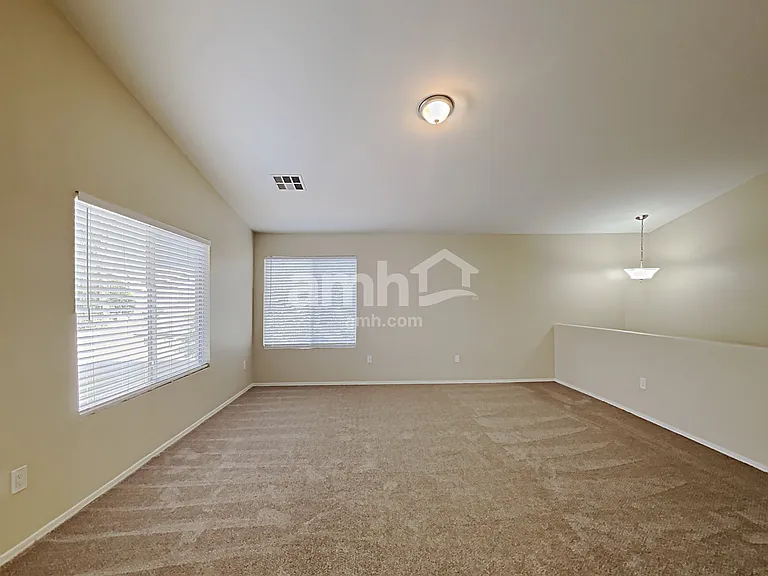 10460 E Obispo Ave — Photo 12