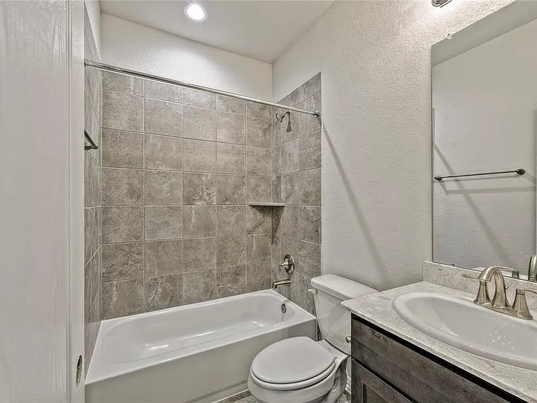 8430 Sunset Isles Dr — Photo 12