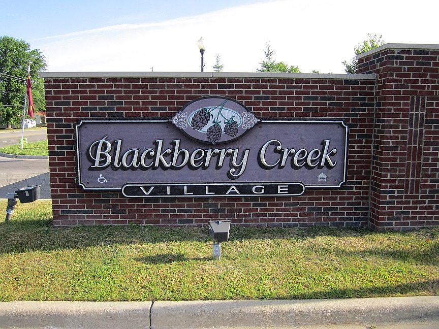 1st image of 4140 Blackberry Crk #5105