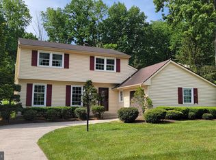 70 Princess Ct, Turnersville, NJ 08012