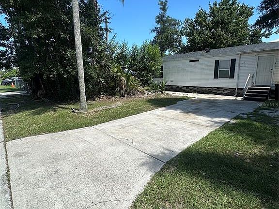 2nd image of 2594 MCINTOSH DRIVE
