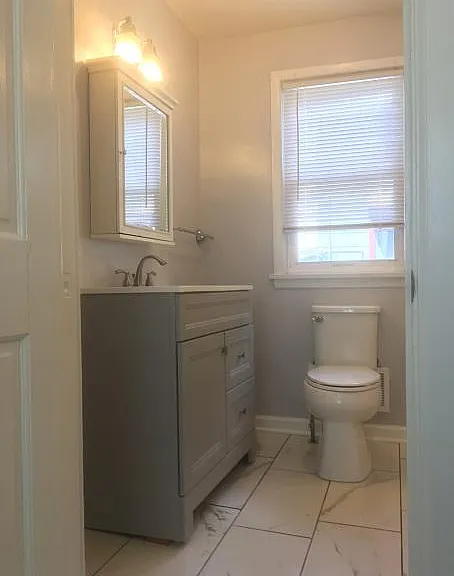 37 1/2 Edmonds St — Photo 7