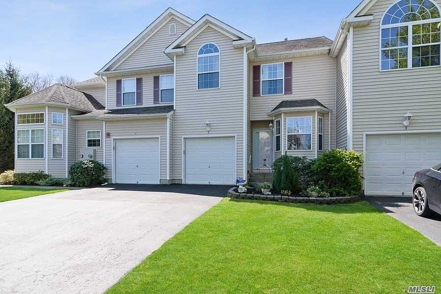 1st image of 2 Cranberry Cir