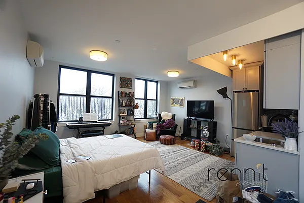 Rented by Rennit Inc. | media 7