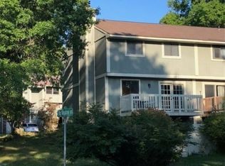 2901 Big Meadow Ct, Bridgeville, PA 15017