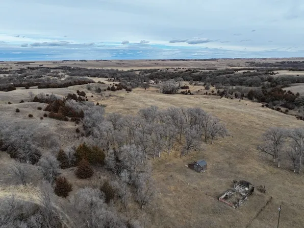 34874 299th St, Herrick, SD 57538