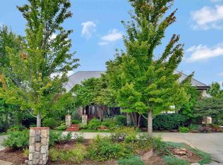1901 N Red Brush St, Wichita, KS 67206
