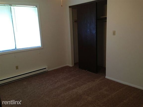 Stock Photo of Second Bedroom at 1424 and 1436 Pioneer