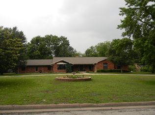 1803 Thomas Lee Rd, Bonham, TX 75418