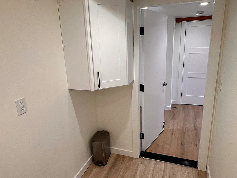 97 Forrest Ave — Photo 15