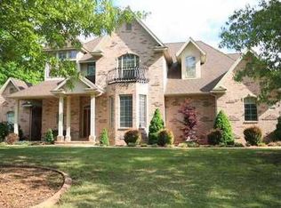 14220 S Mountain Rd, Lowell, AR 72745