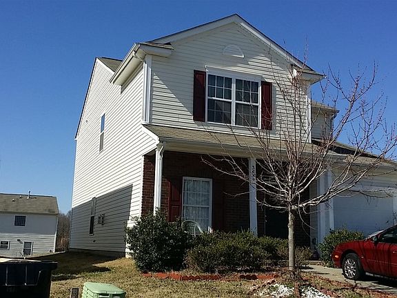 3rd image of 3442 Charterhall Ln