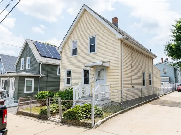 32 Villa Ave, Everett, MA 02149