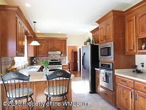 4th image of 103 Crescent Dr