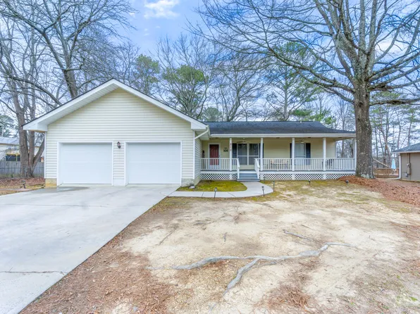 310 Ridgecrest Dr, La Fayette, GA 30728