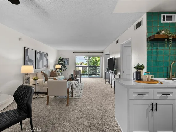 23515 Lyons Ave Unit 271, Santa Clarita, CA 91355