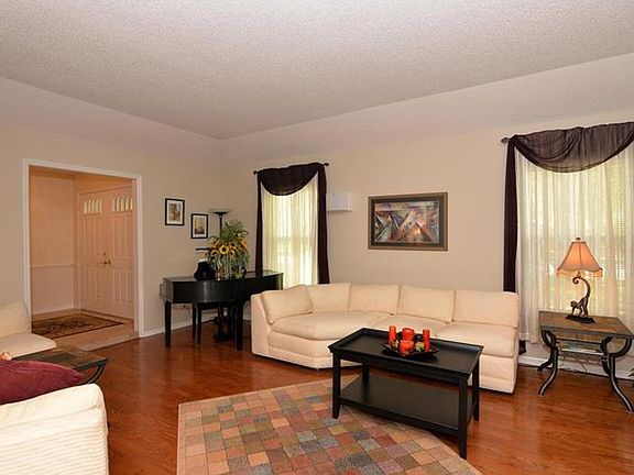 5th image of 750 Keeneland Pike