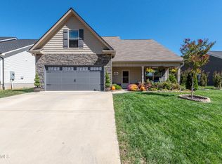 2316 Eppie Cove Ln, Knoxville, TN 37931