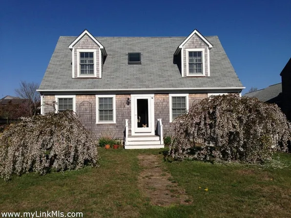 11 Perry Ln, Nantucket, MA 02554