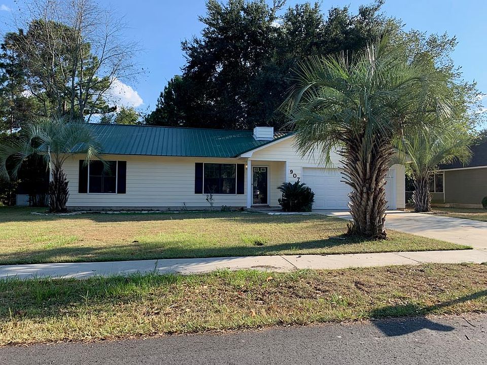 1st image of 907 Lakeside Dr