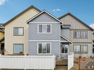 813 Village Pl, Dayton, OR 97114