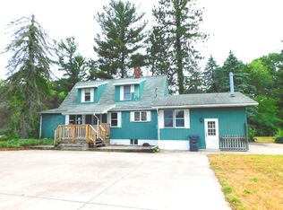 3951 Fikes Rd, Benton Harbor, MI 49022