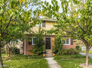 805 Young Pl, Frederick, MD 21702