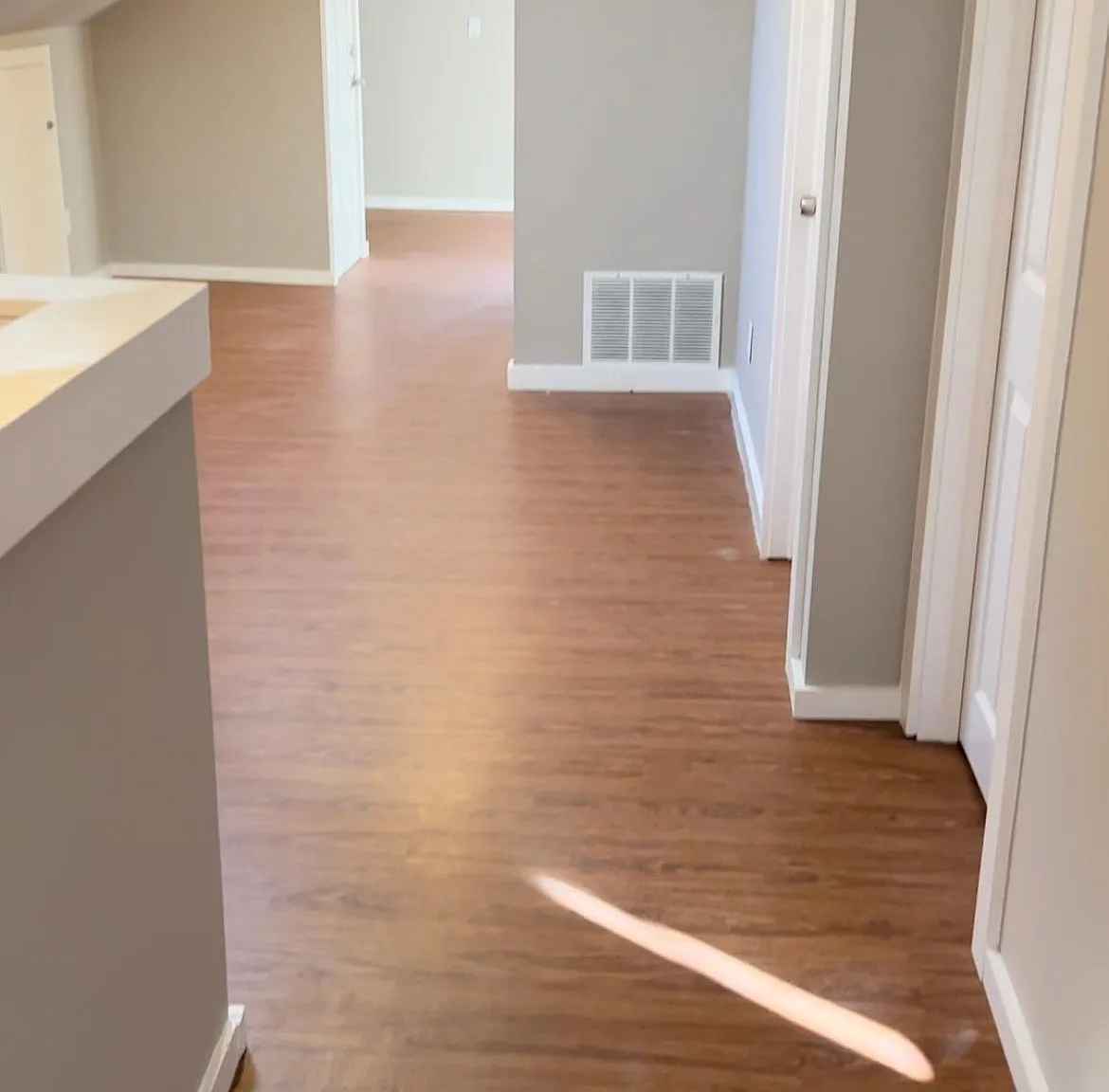 2 bed, 1300 sqft, $1,750 — Photo 3