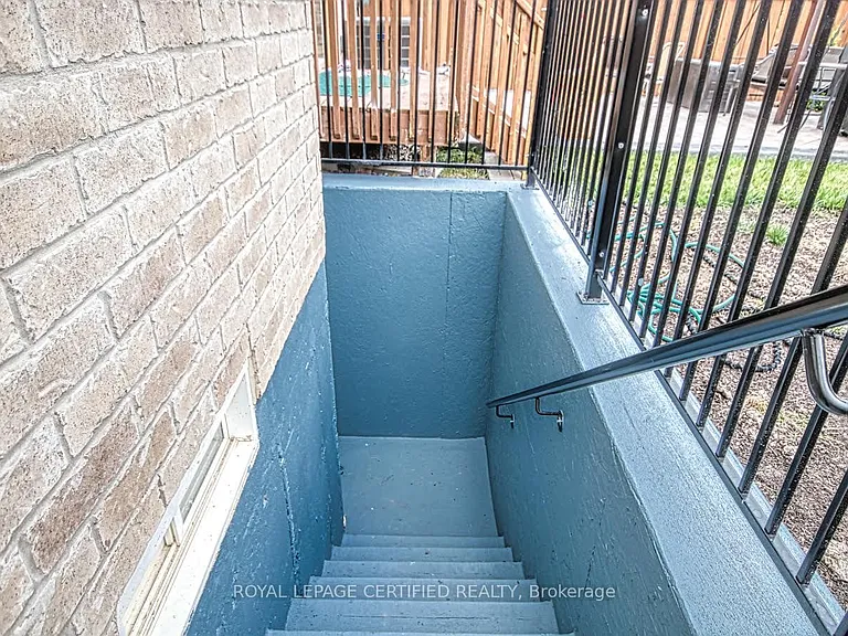 1427 Whitney Ter #BASEMENT — Photo 4