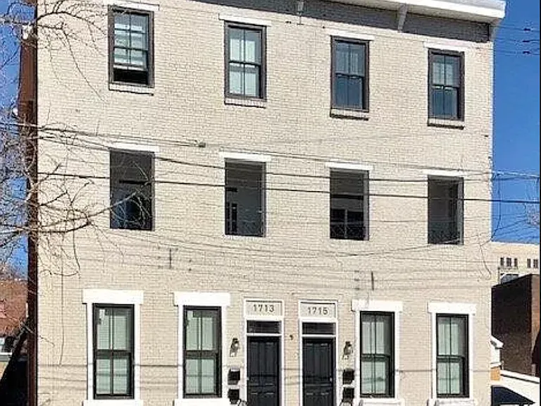 1715 Locust St #1 — Photo 3