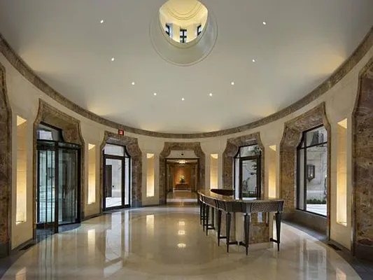 Rented by Sotheby's International Realty | media 28