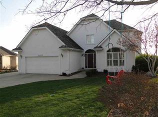 2225 Riviera Dr, Lawrence, KS 66047